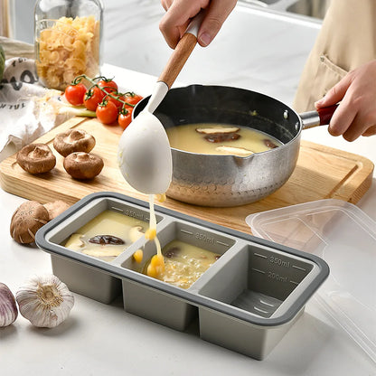 All-In-One Silicone Mold for Creative Cooking